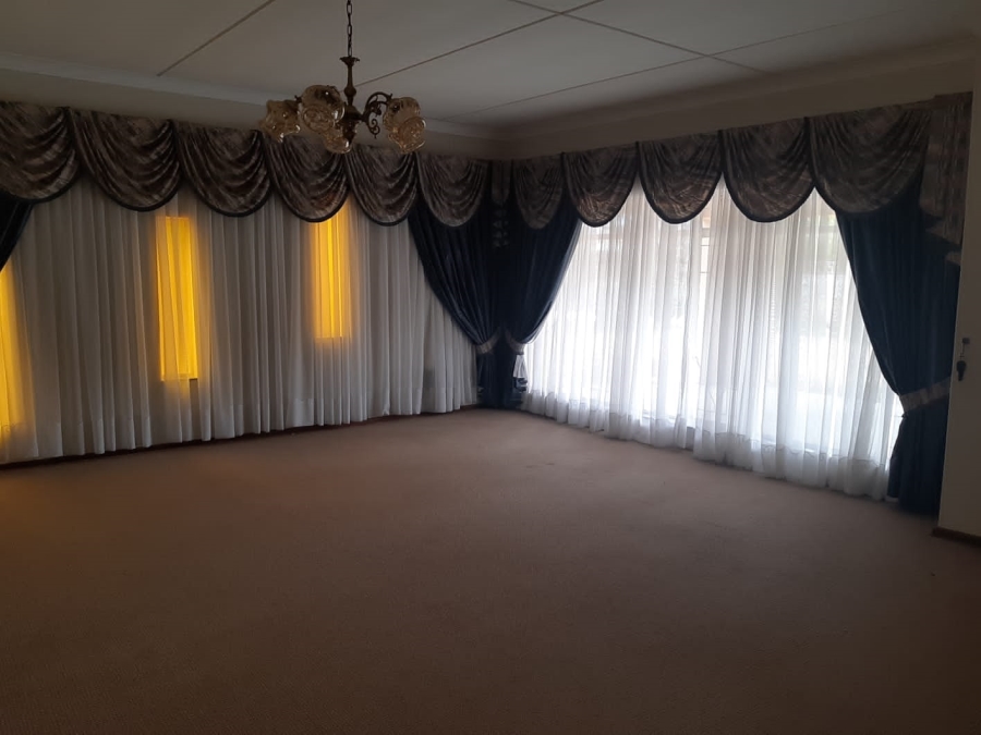 4 Bedroom Property for Sale in Elandia Free State